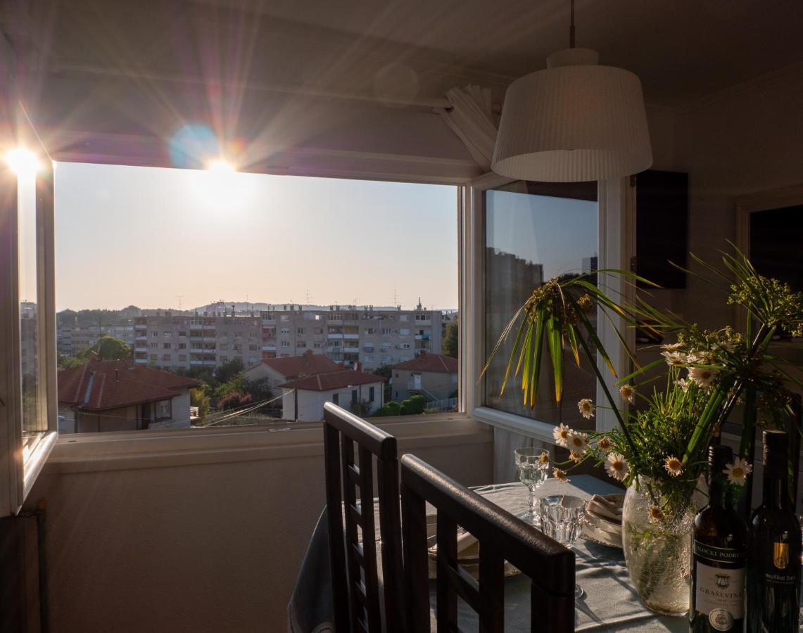 Art Apartment Sole Пула Екстериор снимка