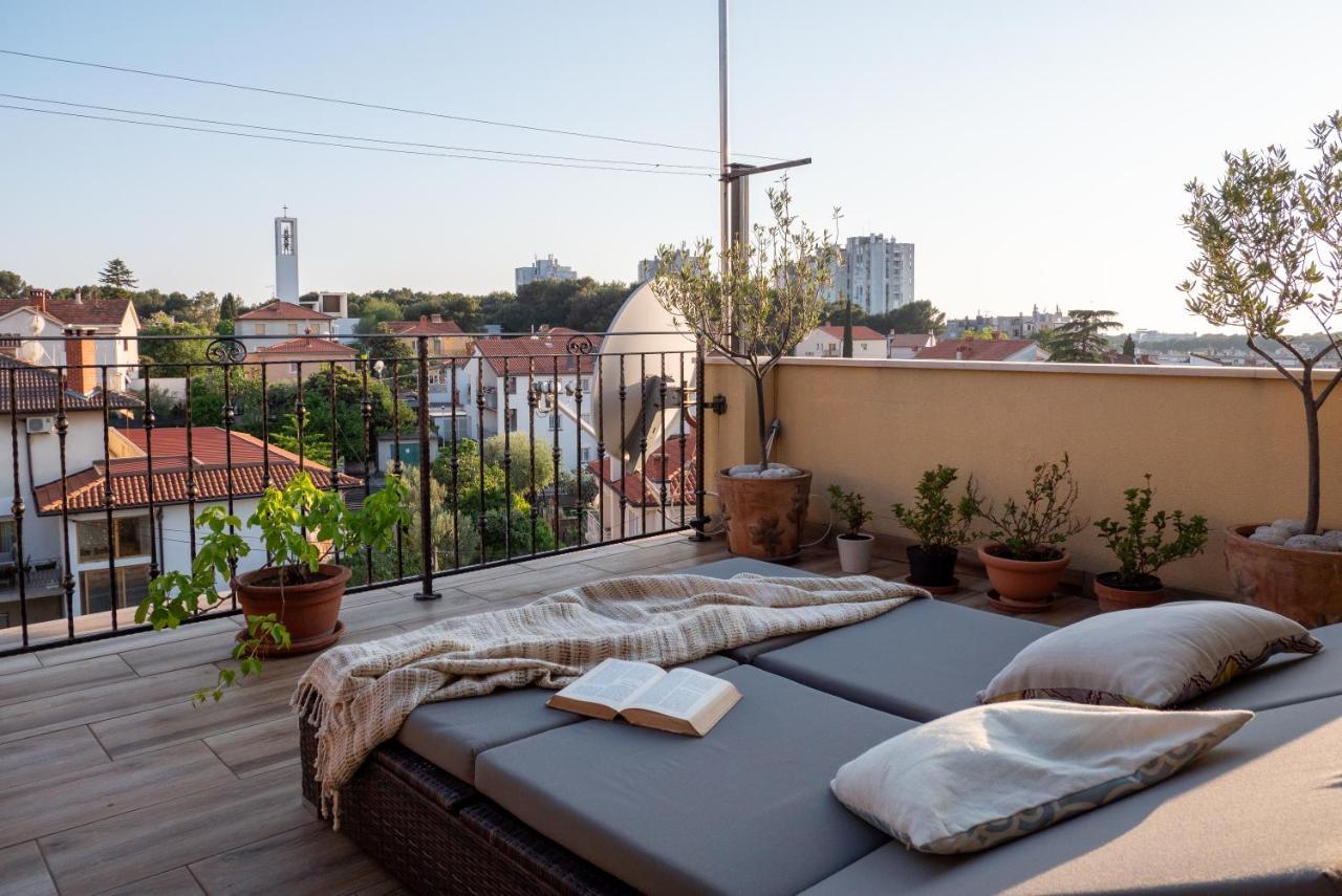 Art Apartment Sole Пула Екстериор снимка